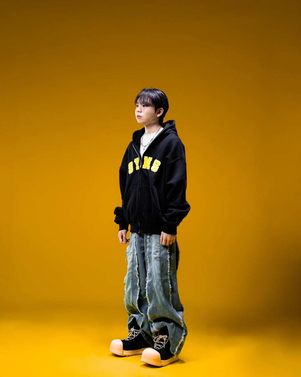 SYNS Zip Hoodie Black – Oversized Boxy Fit