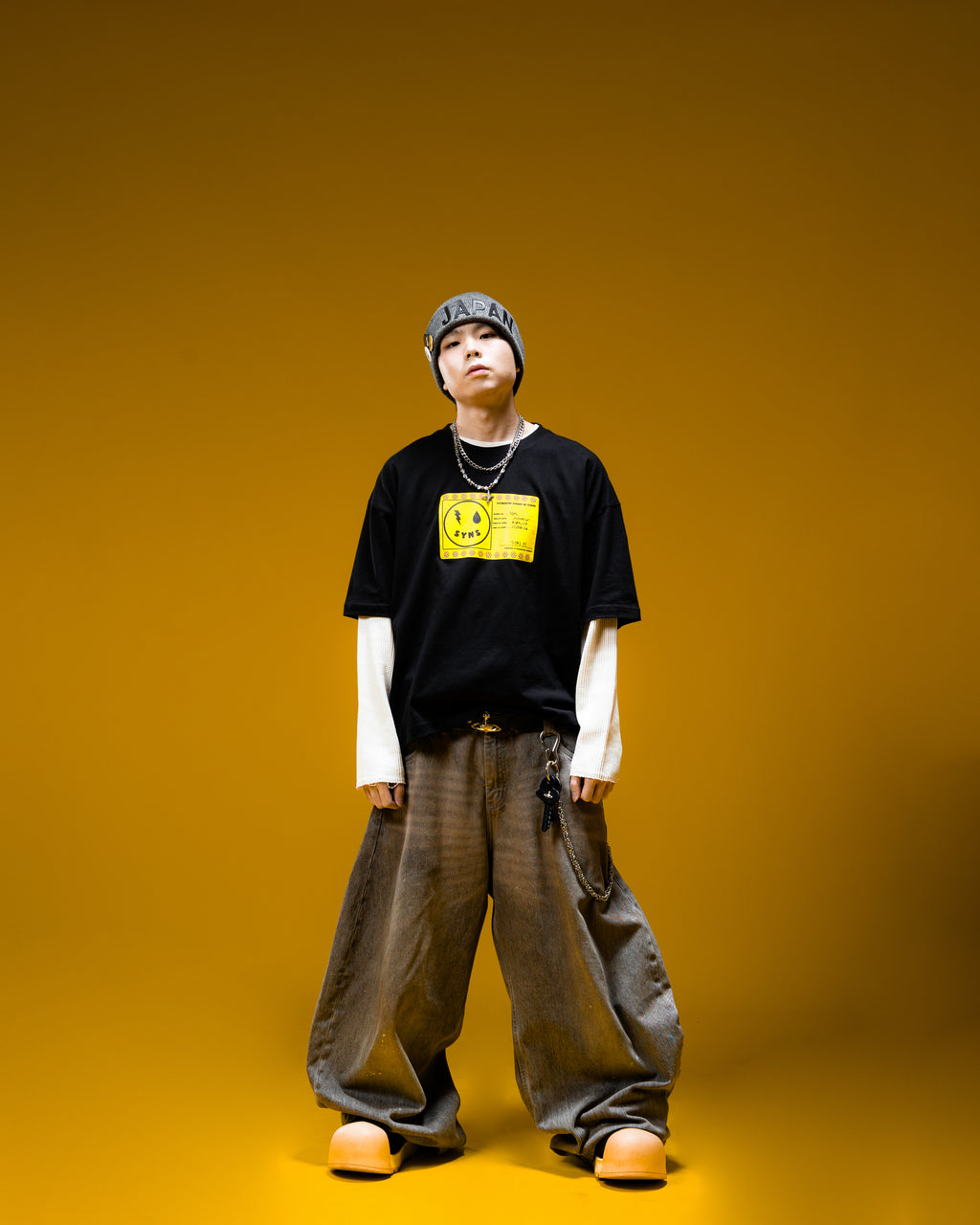 SYNS Passport Oversized Boxy T-Shirt Black